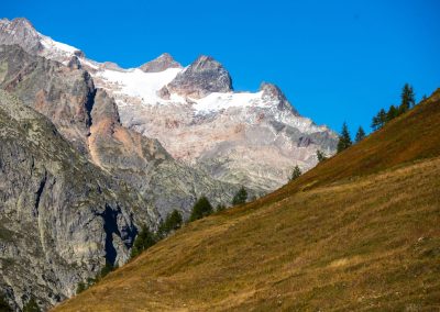Refuge Bonatti - Contacts